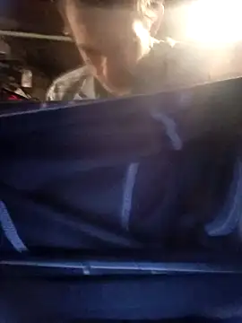 Snapshot of ROBERT0516 chatting on February 18, 2025, 8:49 am ROBERT0516 online show from February 18, 2025, 8:49 am