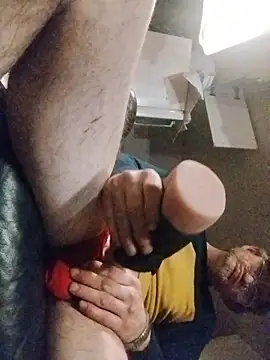 Snapshot of ROBERT0516 chatting on February 7, 2026, 10:41 am ROBERT0516 online show from February 7, 2026, 10:41 am