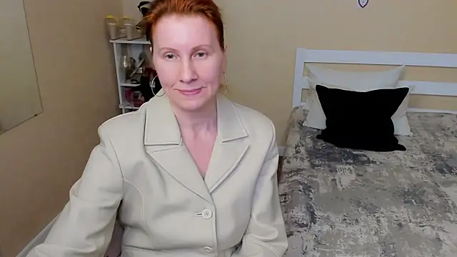 FoxySophia online show from September 30, 2025, 2:27 am