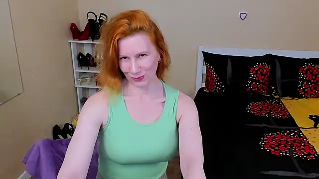 FoxySophia online show from April 23, 2026, 7:30 am