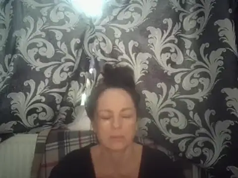 LindaStarS online show from February 10, 2025, 6:09 am