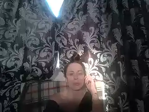 LindaStarS online show from February 12, 2025, 2:10 pm