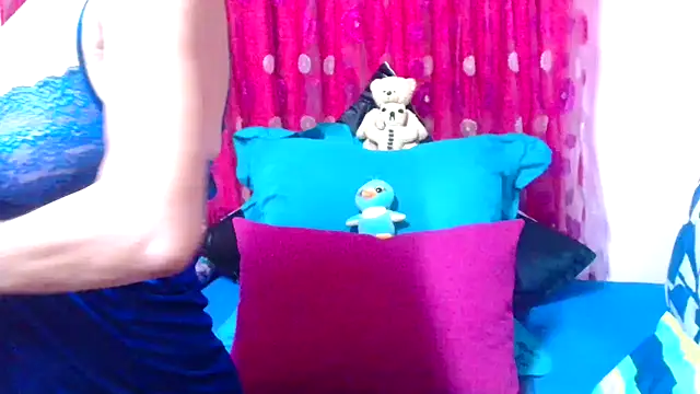 SLUTTYROXY online show from October 18, 2025, 6:52 pm