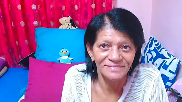 SLUTTYROXY online show from April 18, 2026, 7:58 pm