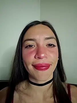 loveuu-bae online show from December 14, 2025, 1:44 am