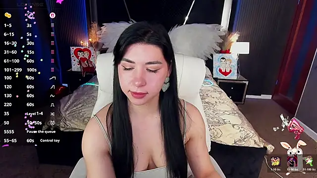 EmilyCandyy online show from April 3, 2026, 6:22 am