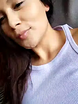 kinky milaxh online show from January 21, 2025, 9:36 pm