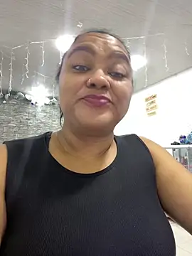 yanza2002 online show from March 17, 2026, 10:46 pm