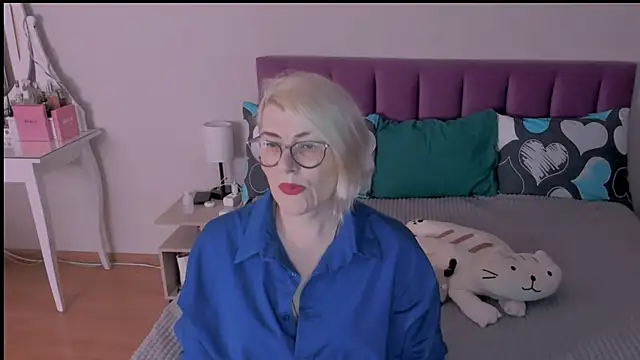 Snapshot of sabrinamacmarren chatting on January 24, 2025, 5:00 pm sabrinamacmarren online show from January 24, 2025, 5:00 pm
