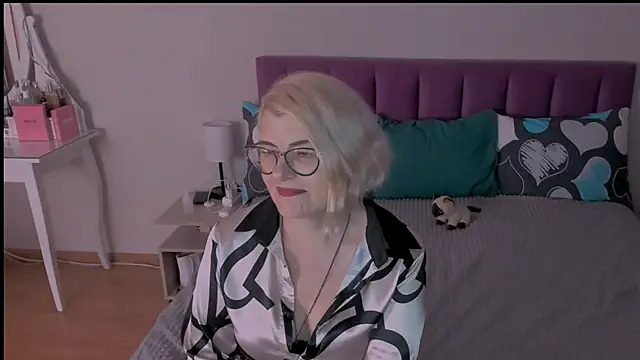Snapshot of sabrinamacmarren chatting on January 24, 2025, 8:11 pm sabrinamacmarren online show from January 24, 2025, 8:11 pm
