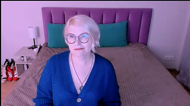 Snapshot of sabrinamacmarren chatting on September 23, 2025, 5:27 pm sabrinamacmarren online show from September 23, 2025, 5:27 pm