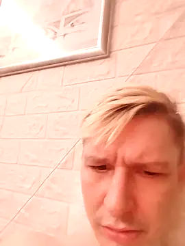 twinksbadboyhot online show from March 3, 2025, 11:03 pm