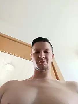 twinksbadboyhot online show from July 11, 2026, 2:53 pm