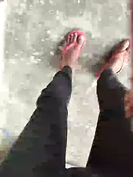 bigh96dik online show from December 31, 2024, 8:04 am