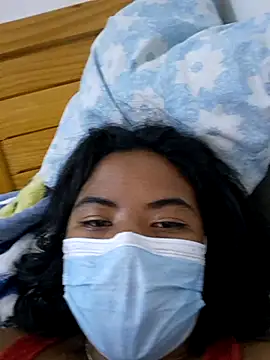 Artinah22 online show from November 12, 2025, 9:14 pm