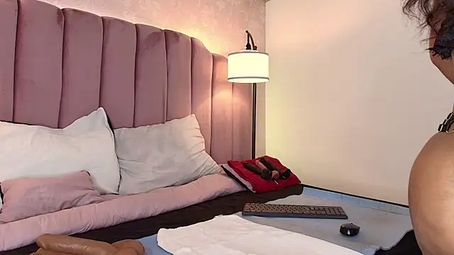 HallyBans online show from February 7, 2026, 1:48 pm