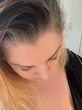 Anna Alexa online show from March 4, 2025, 11:51 am