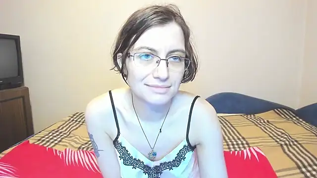 MarilynDream online show from February 20, 2025, 4:46 pm