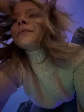 Snapshot of AnastasiaAniess chatting on December 14, 2024, 8:29 pm AnastasiaAniess online show from December 14, 2024, 8:29 pm