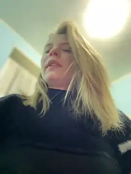 Snapshot of AnastasiaAniess chatting on January 6, 2025, 5:27 pm AnastasiaAniess online show from January 6, 2025, 5:27 pm