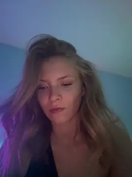 Snapshot of AnastasiaAniess chatting on January 7, 2025, 6:03 pm AnastasiaAniess online show from January 7, 2025, 6:03 pm