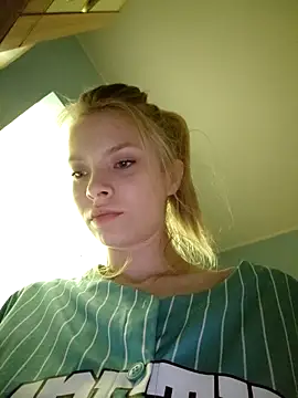 Snapshot of AnastasiaAniess chatting on February 1, 2025, 5:37 pm AnastasiaAniess online show from February 1, 2025, 5:37 pm