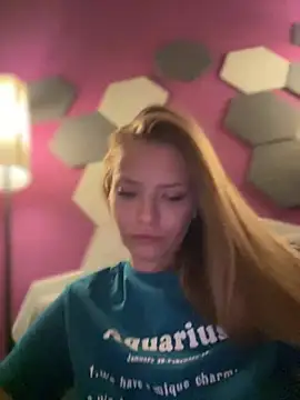 Snapshot of AnastasiaAniess chatting on March 11, 2025, 8:53 pm AnastasiaAniess online show from March 11, 2025, 8:53 pm