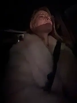 Snapshot of AnastasiaAniess chatting on October 27, 2025, 7:51 pm AnastasiaAniess online show from October 27, 2025, 7:51 pm