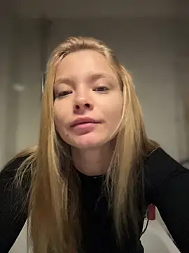 AnastasiaAniess online show from March 3, 2026, 6:19 am