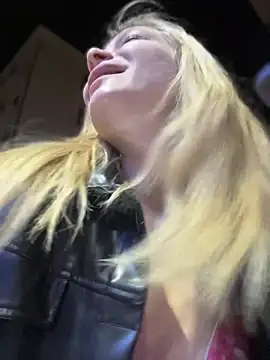 AnastasiaAniess online show from April 4, 2026, 9:23 pm