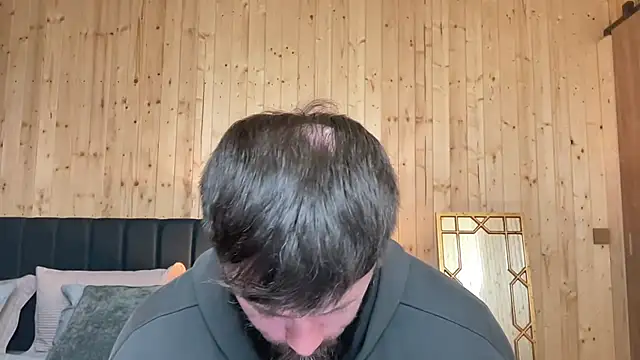 Snapshot of AlphaSparks chatting on March 10, 2026, 4:06 am AlphaSparks online show from March 10, 2026, 4:06 am