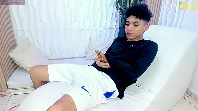 AmazingPartys online show from March 2, 2026, 2:58 am