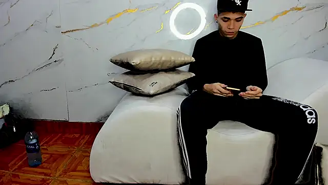 AmazingPartys online show from March 12, 2026, 3:23 am