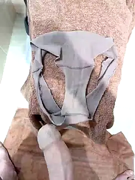 Snapshot of domjoab chatting on January 11, 2025, 12:22 am domjoab online show from January 11, 2025, 12:22 am