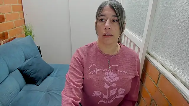 Penelope47 online show from April 15, 2026, 6:37 pm