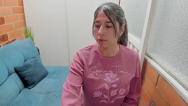 Penelope47 online show from April 16, 2026, 7:14 pm