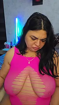 littleRikka online show from April 13, 2026, 8:14 pm