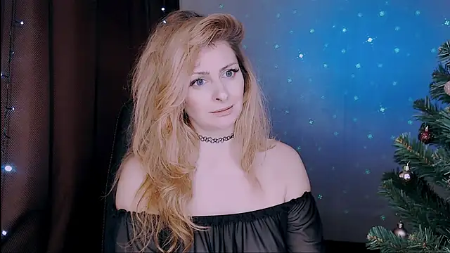 Snapshot of Eleonores chatting on December 20, 2024, 8:38 am Eleonores online show from December 20, 2024, 8:38 am