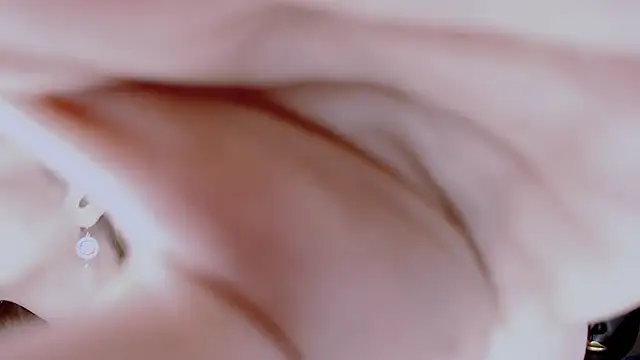 Snapshot of Eleonores chatting on November 28, 2025, 5:21 am Eleonores online show from November 28, 2025, 5:21 am