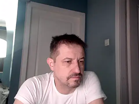 MisterFaithRO online show from April 25, 2026, 9:34 pm