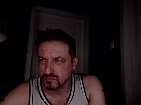 MisterFaithRO online show from April 26, 2026, 11:24 pm