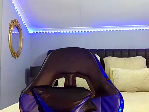 BOOTYBANGER24xx online show from October 2, 2025, 2:40 am