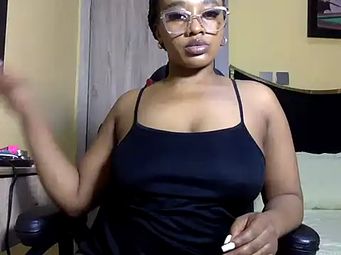 Snapshot of BOOTYBANGER24xx chatting on June 15, 2026, 9:22 am BOOTYBANGER24xx online show from June 15, 2026, 9:22 am