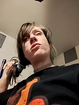 TheDaisyChaos online show from October 21, 2025, 7:58 pm