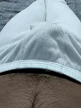 Babyucum4me online show from December 15, 2025, 4:44 pm