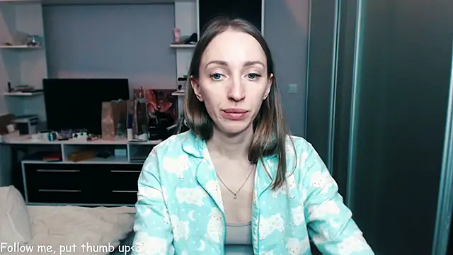 Snapshot of Natalimeowks chatting on February 8, 2025, 10:18 am Natalimeowks online show from February 8, 2025, 10:18 am