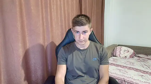 Snapshot of Todhorny9873 chatting on February 20, 2025, 5:55 am Todhorny9873 online show from February 20, 2025, 5:55 am