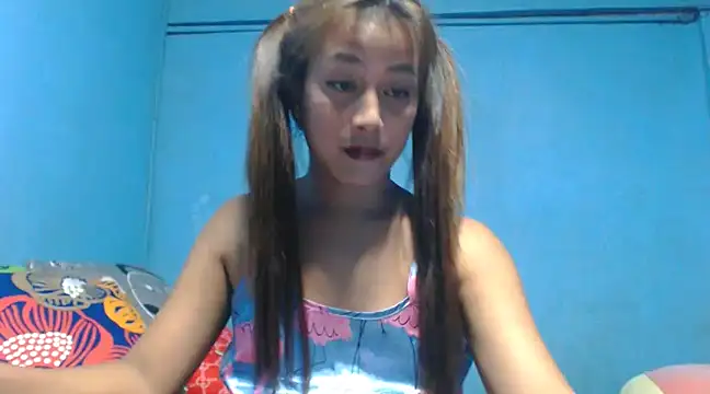 nica20 online show from February 25, 2025, 1:50 pm