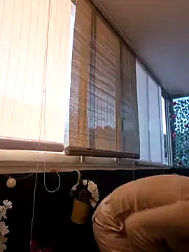 Snapshot of misscectito13 chatting on March 18, 2025, 5:31 pm misscectito13 online show from March 18, 2025, 5:31 pm
