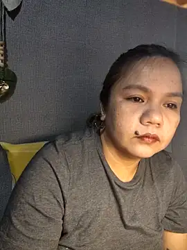 ambersmile online show from March 12, 2026, 11:49 am